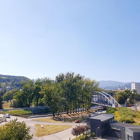 Apartman Terminal, Self Check-In 24 H, Free Parking Banska Bystrica Bagian luar foto