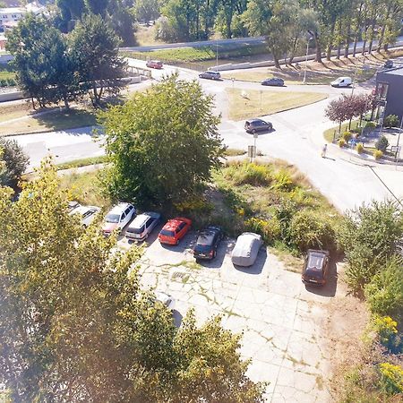 Apartman Terminal, Self Check-In 24 H, Free Parking Banska Bystrica Bagian luar foto